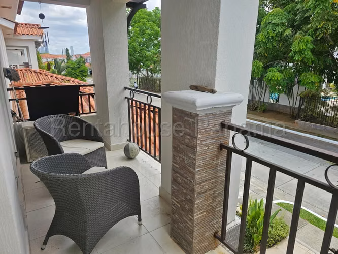 Venta de Casa en Versalles Quintas de Versalles 264.50 Mts PD