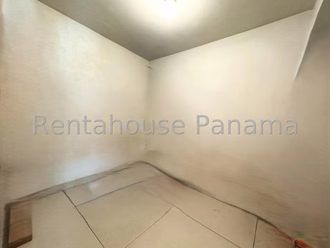 Venta de Casa en La Alameda Casa  347.79 Mts PD