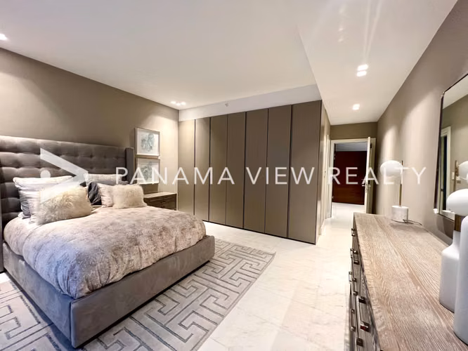 THE RESIDENCES - PUNTA PACIFICA