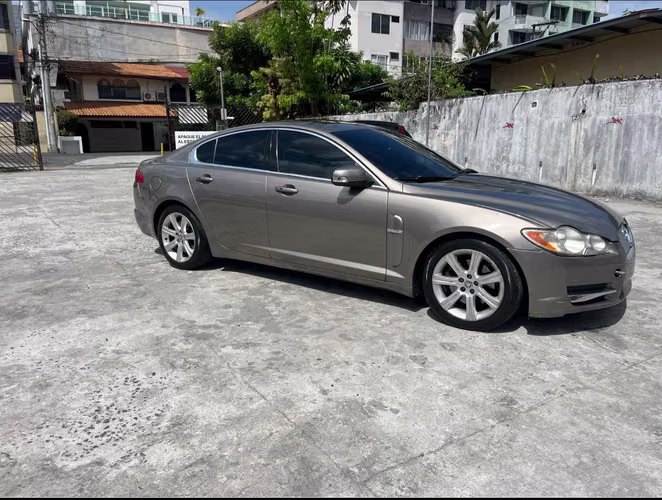 Jaguar XF 2009