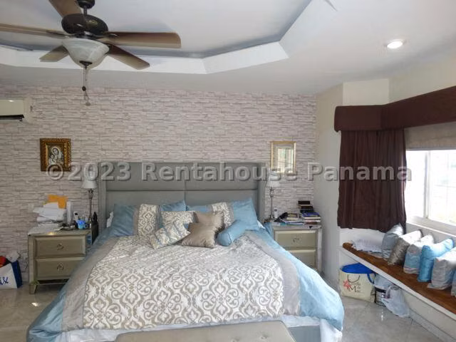 Venta de Casa en Betania Duplex Solo Cliente Directo LFC