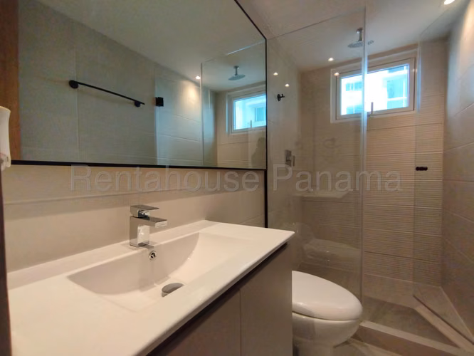 Venta de Apartamento en Condado del Rey Ph Mi Condado Solo Cliente Directo MC