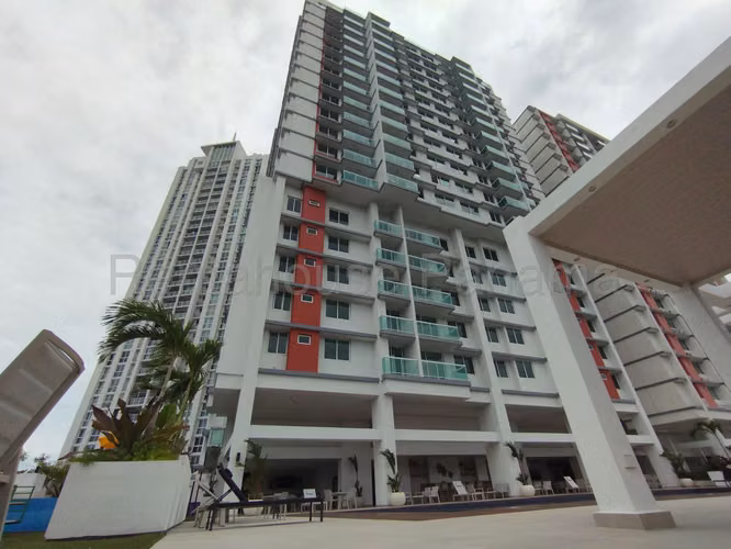 Venta de Apartamento en Condado del Rey Ph Mi Condado Solo Cliente Directo MC