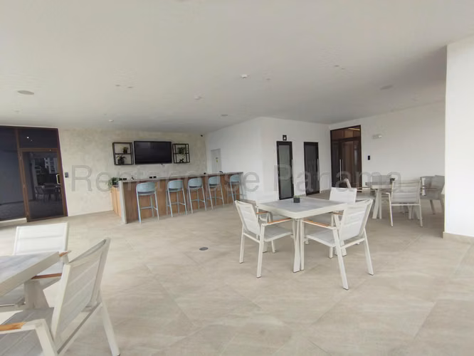 Venta de Apartamento en Condado del Rey Ph Mi Condado Solo Cliente Directo MC