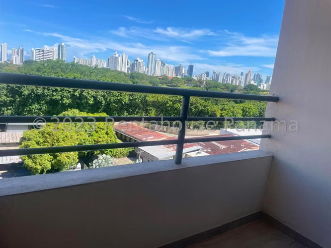 Venta de apartamento en Ph Sky Park 26MVCH9172