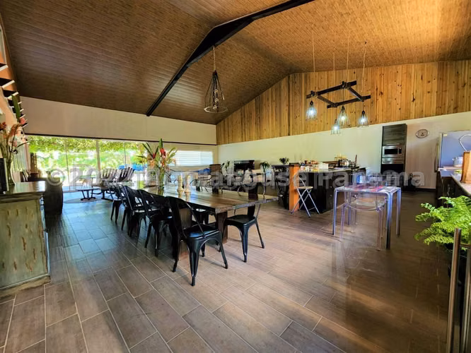 Venta de Industrial en Nata Granja Avícola ANL