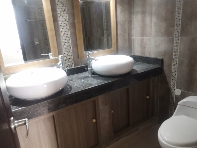 SE ALQUILA APARTAMENTO EL DORADO 3 HABITACIONES 2 ESTACIONAMIENTOS - Imagen 7