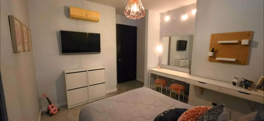 GANGA Venta apart. FULL AMOBLADO nivel alto ** Negociable** THE COSMOPOLITAN - Imagen 13