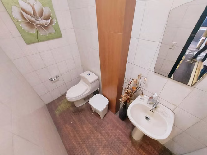 Galera en Venta en Costa del Este Panama 26EPP8153