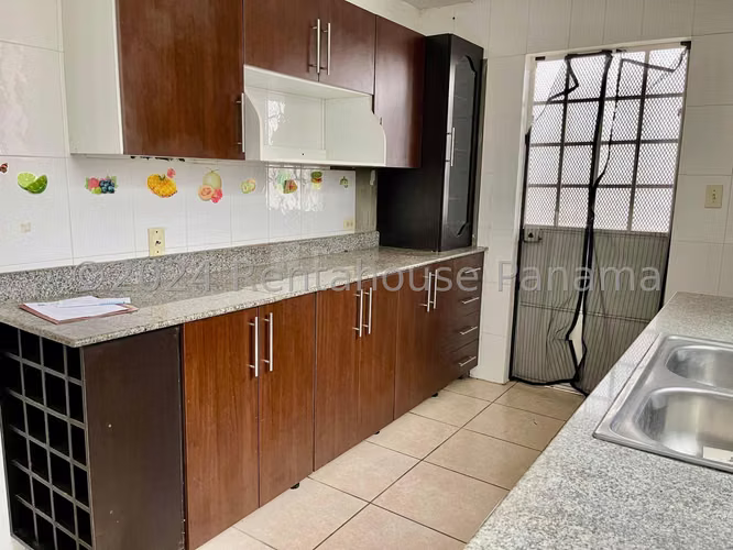 LGU-Venta de casa en Brisas Golf. - Imagen 5
