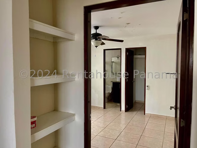 LGU-Venta de casa en Brisas Golf. - Imagen 10