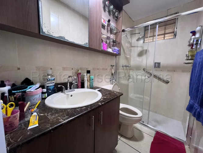 LGU-Venta de casa en Brisas del Golf. - Imagen 10
