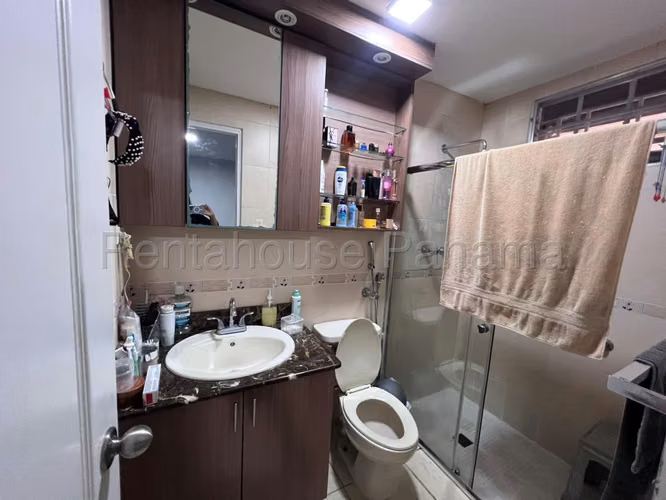 LGU-Venta de casa en Brisas del Golf. - Imagen 12