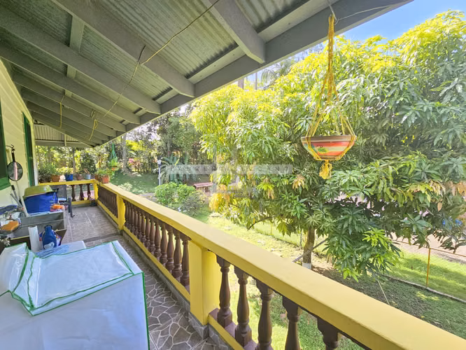 Venta de Casa con Enorme Patio en Diablo, Ancón. Precio Negociable