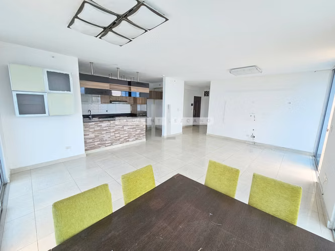 Venta de Apartamento en P.H. Diamond Tower - San Francisco. Negociable