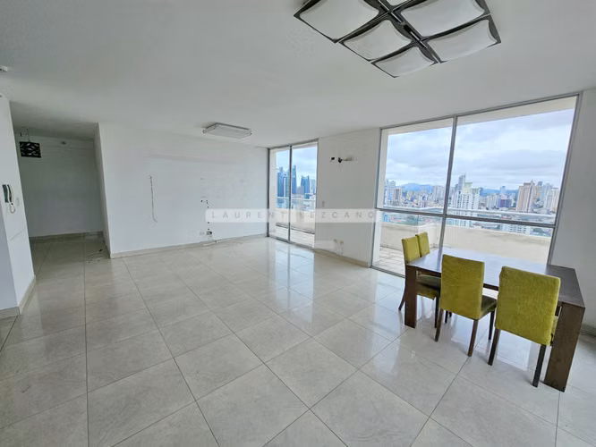 Venta de Apartamento en P.H. Diamond Tower - San Francisco. Negociable