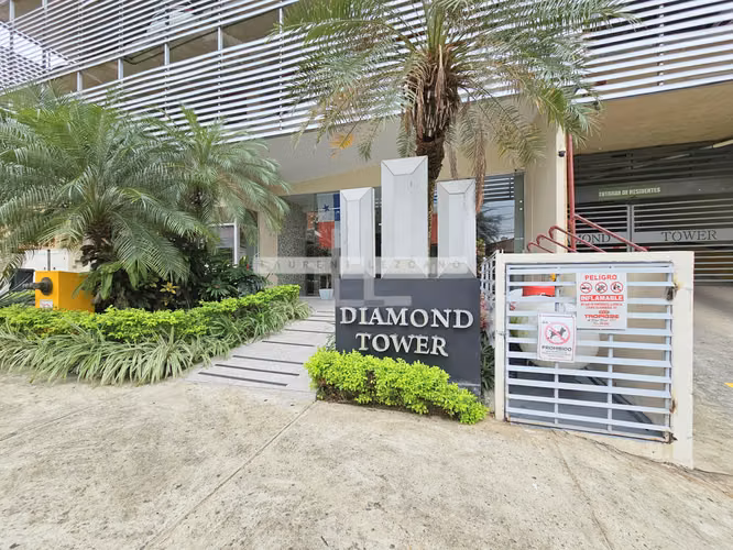 Venta de Apartamento en P.H. Diamond Tower - San Francisco. Negociable