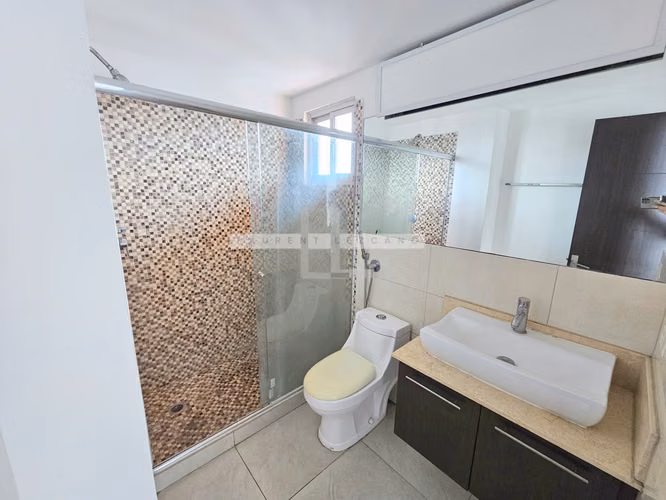 Venta de Apartamento en P.H. Diamond Tower - San Francisco. Negociable