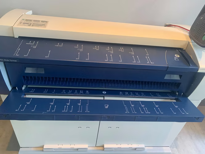 SE VENDE PLOTTER XEROX 6705 WIDE FORMAT