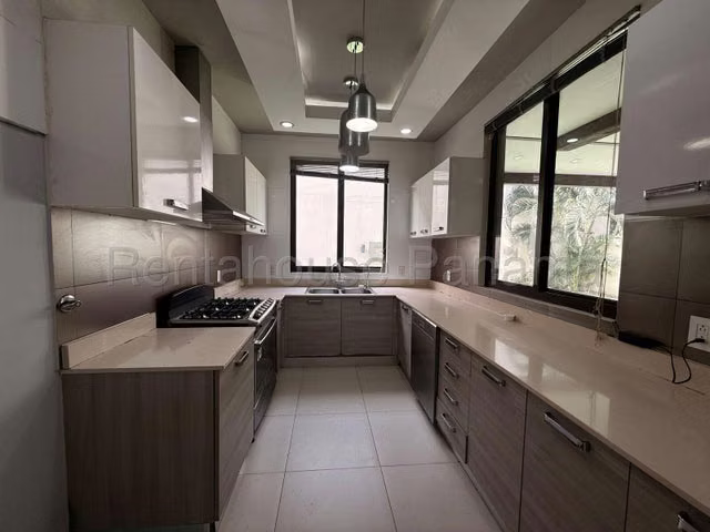 Apartamento en Alquiler en Panamá Pacifico. PH RIVER VALLEY. 26LDC9155