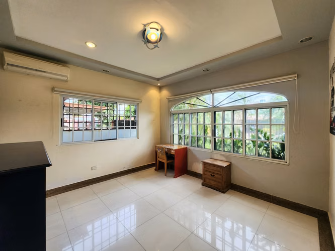 Casa en Venta en Los Ángeles, Betania | 625 m² de Construcción | Piscina | Doble Acceso | $550,000 - Imagen 13