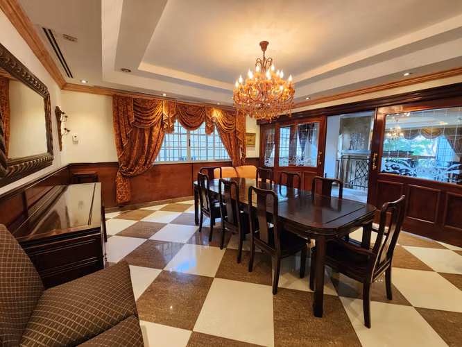 Casa en Venta en Los Ángeles, Betania | 625 m² de Construcción | Piscina | Doble Acceso | $550,000 - Imagen 3