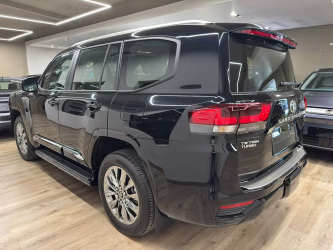 2026 TOYOTA LAND CRUISER GX-R