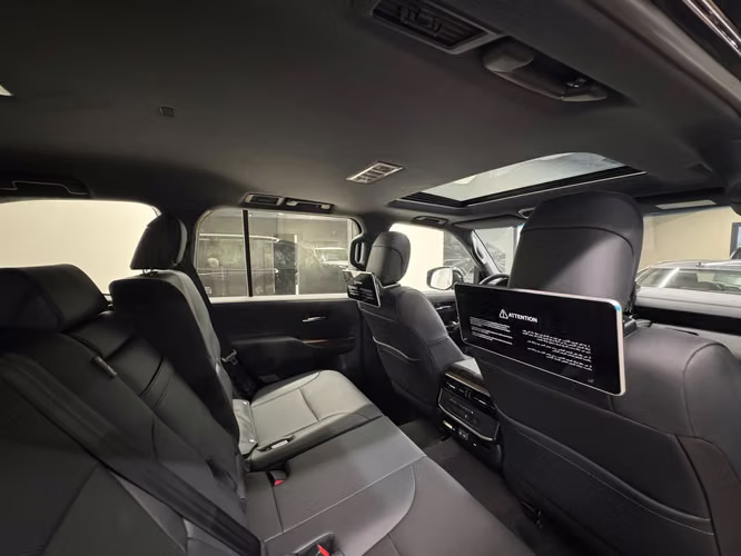 2026 TOYOTA LAND CRUISER GX-R
