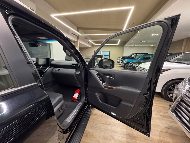 2026 TOYOTA LAND CRUISER GX-R