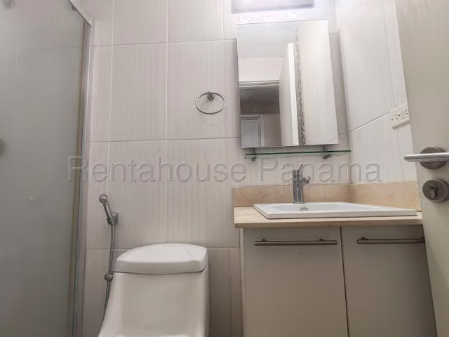 Apartamento en Venta en Condado del Rey. PH CONDADO COUNTRY CLUB. 26LDC9137