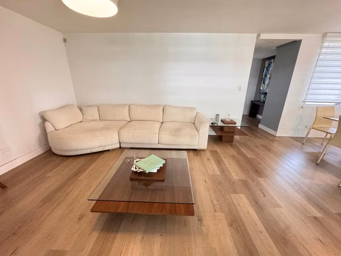 Sofá para sala - Imagen 2