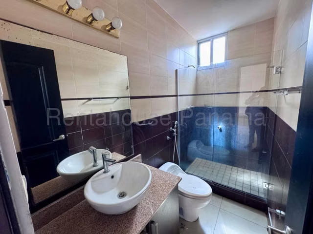 Apartamento en Venta en Punta Pacífica. PH PACIFIC SKY & SUN. 26LDC8709