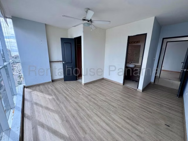 Apartamento en Venta en Punta Pacífica. PH PACIFIC SKY & SUN. 26LDC8709