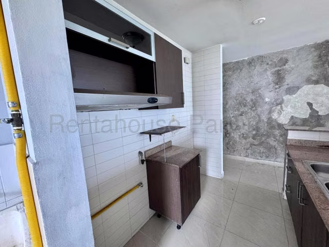 Apartamento en Venta en Punta Pacífica. PH PACIFIC SKY & SUN. 26LDC8709