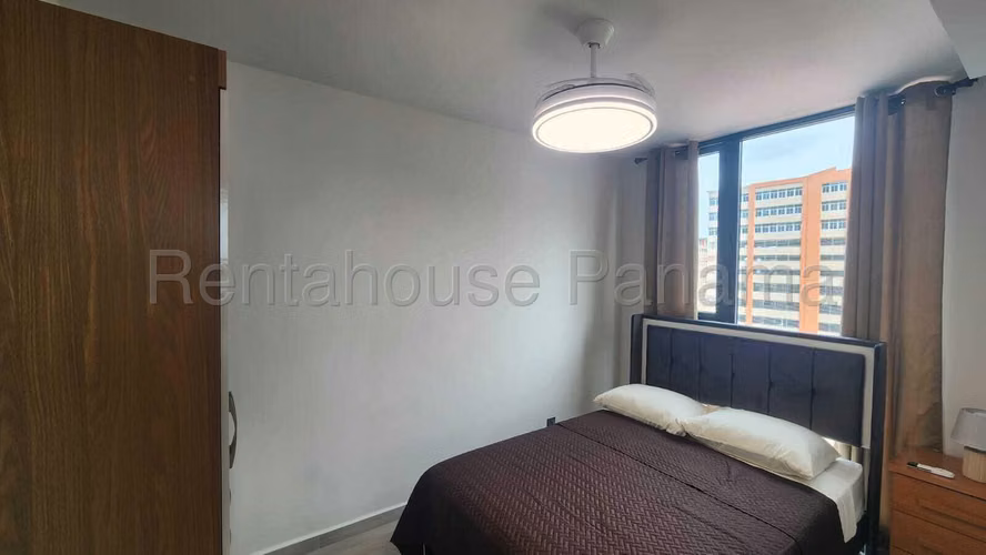 Alquiler en PH Alexa – Bella Vista – 53m² – Amoblado – 2 Rec – 2 Baños