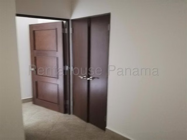 Apartamento en Venta en PH EMBASSY CLUB Clayton 26AECC2139