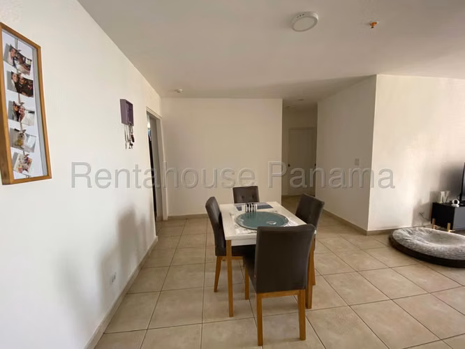 Venta de Apartamento con Fácil Acceso a Comercios y Escuelas en San Francisco 26*6389Mfk - Imagen 3