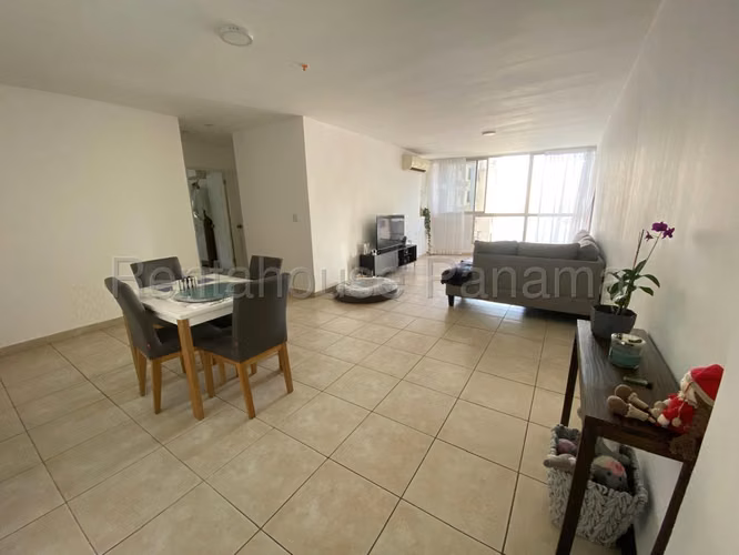 Venta de Apartamento con Fácil Acceso a Comercios y Escuelas en San Francisco 26*6389Mfk - Imagen 4