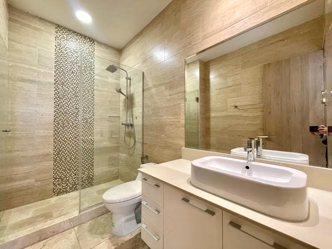 ALQUILER DE APARTAMENTO  OCEAN REFF ISLAND DE LUJO YM