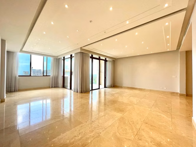 ALQUILER DE APARTAMENTO  OCEAN REFF ISLAND DE LUJO YM