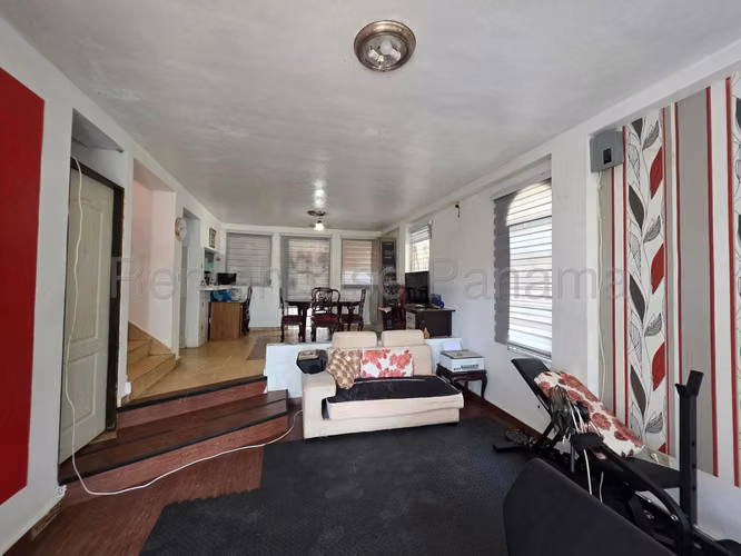 VENTA DE CASA JUAN DIAZ GM