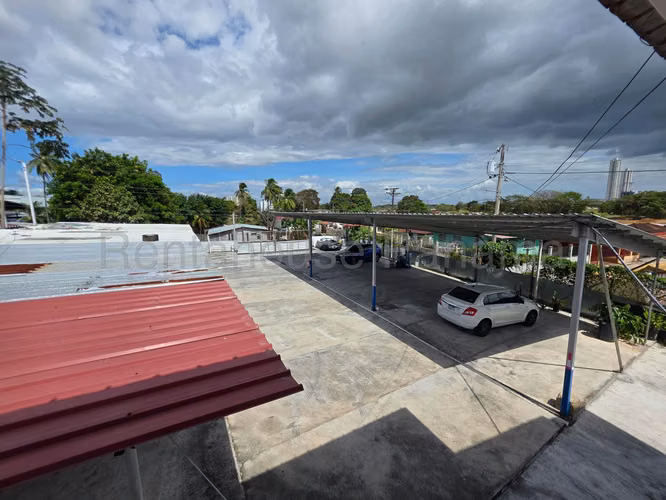 VENTA DE CASA JUAN DIAZ GM