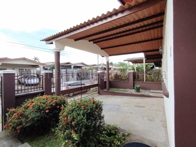 VENTA DE CASA BRISAS DEL GOLF GM - Imagen 4