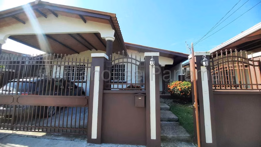 VENTA DE CASA BRISAS DEL GOLF GM - Imagen 19