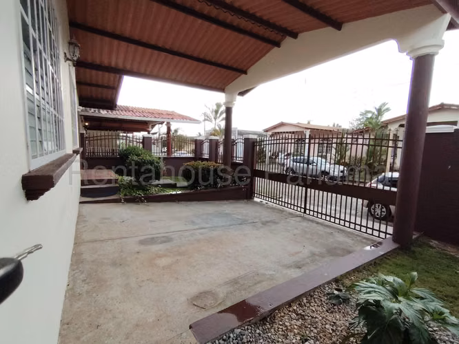 VENTA DE CASA BRISAS DEL GOLF GM - Imagen 5