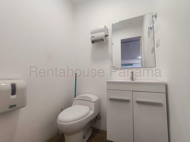 Se Alquila oficina en Obarrio MDV26-9140