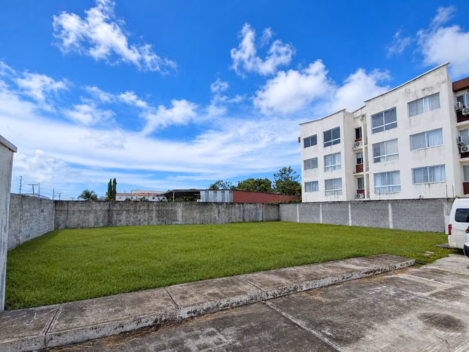 Land for sale in Las Acacias with preliminary project