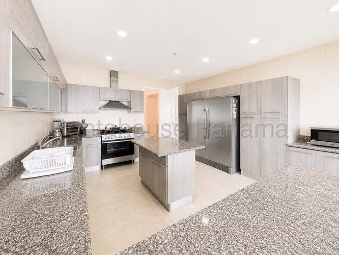 Apartamento en Venta en Costa del Este MPM 26-8881