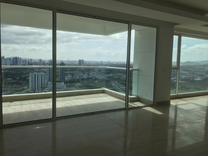 Venta de Apartamento en Santa Maria Ph Solana CCO