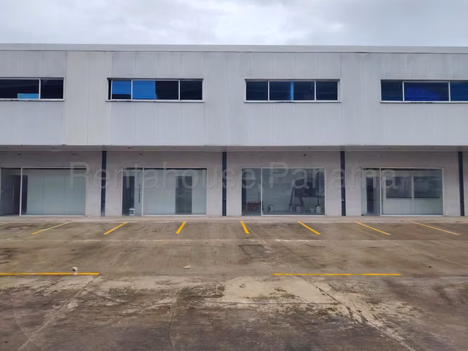 Venta de Local en Las Mananitas Dos Caminos NS